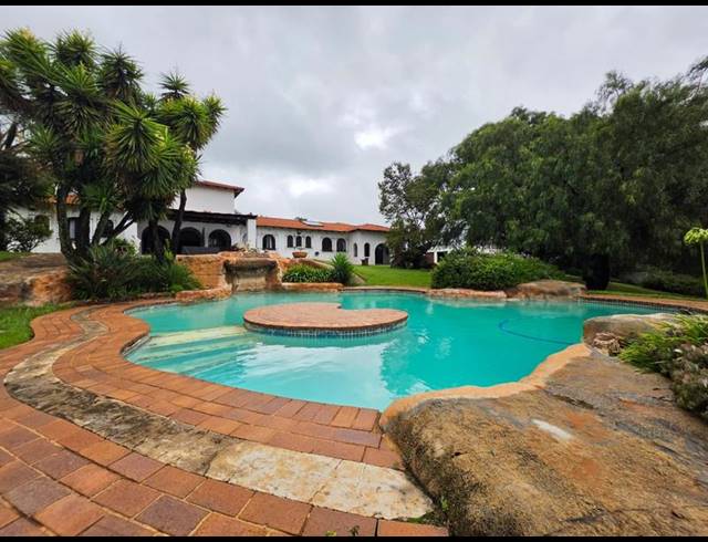 FARM FOR SALE IN HARTZENBERGFONTEIN